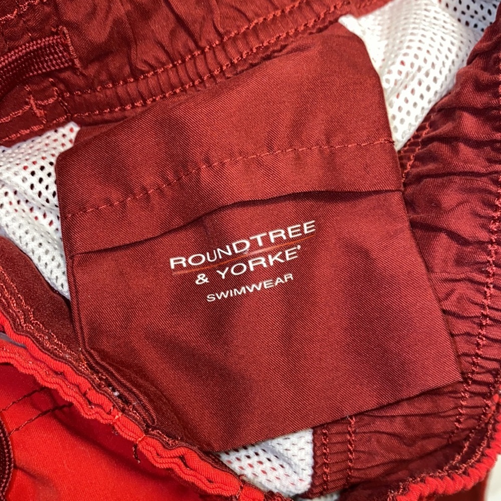 Roundtree & Yorke Red cargo pocket shorts swimwear elastic waistband swimsuit M​ - Picture 4 of 5